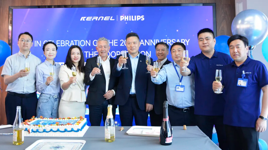elite partnership celebrates 20 years of innovation in medic